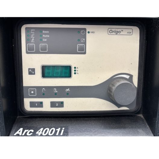 Gebruikte ESAB Arc 4001i met A24 bedienpaneel