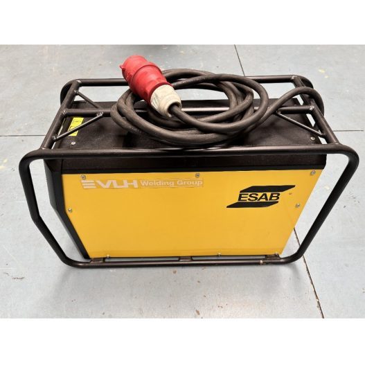 Gebruikte ESAB Arc 4001i met A24 bedienpaneel